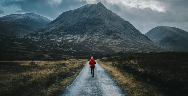 Où trouver les meilleures routes pour un road trip à travers les Highlands, Écosse?